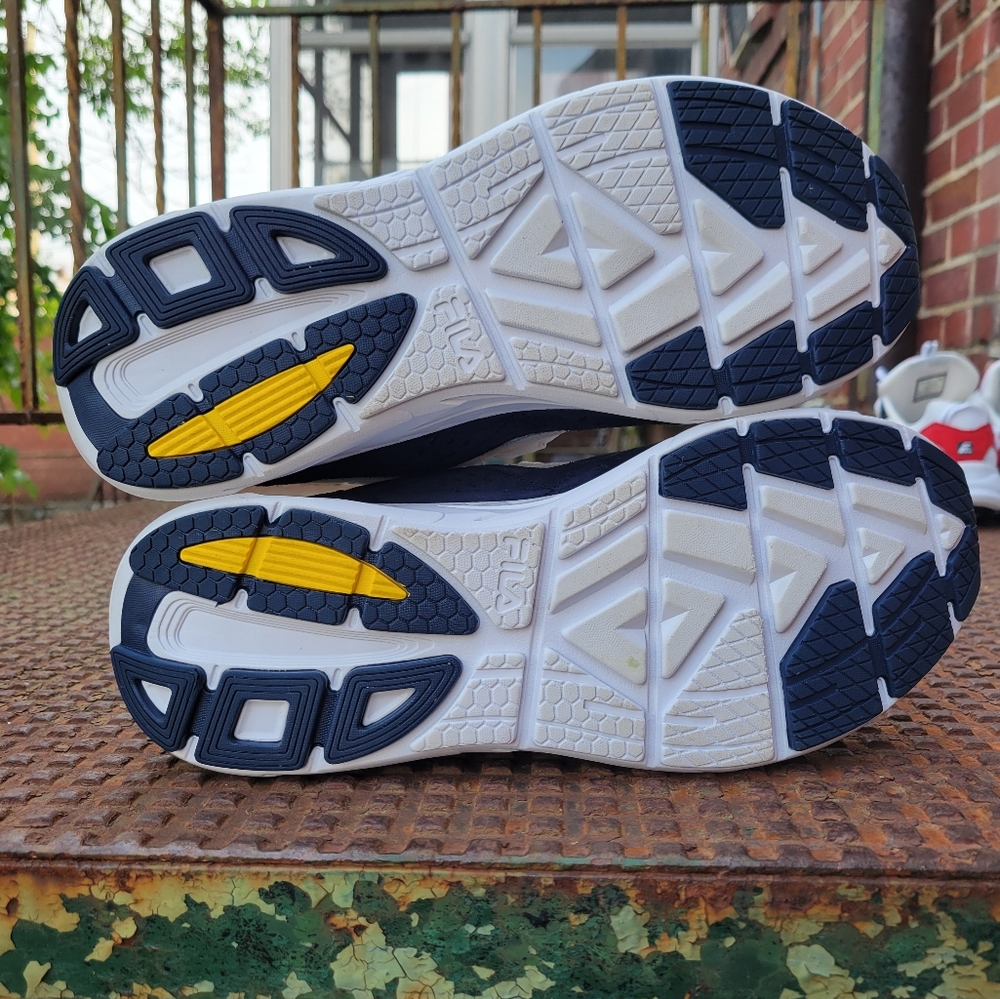 FILA Trigate - Picture 7 of 10